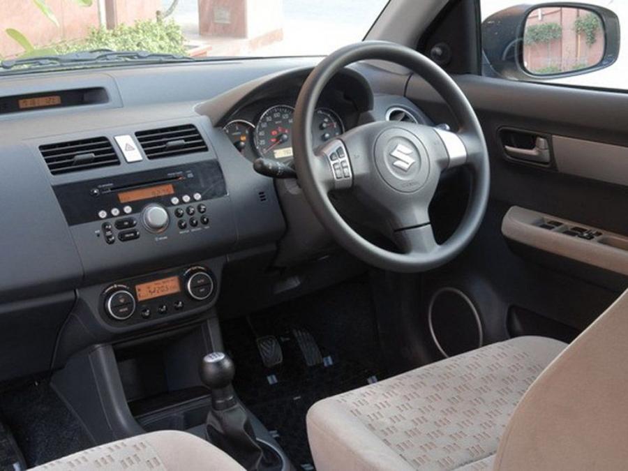  Suzuki Swift Dzire Sedan 2008 года  (фото 2 из 7)